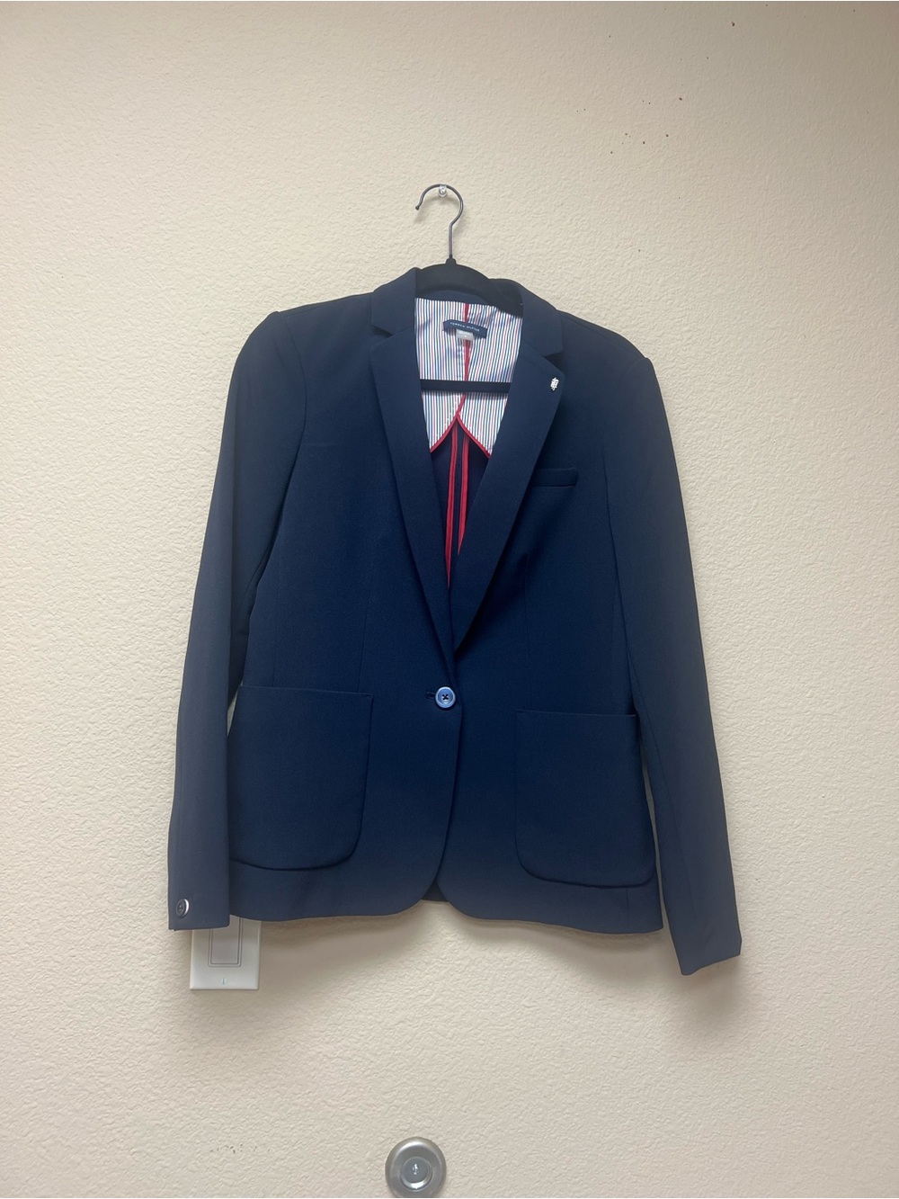 Tommy Hilfiger Navy Blazer with Red Trim❤️